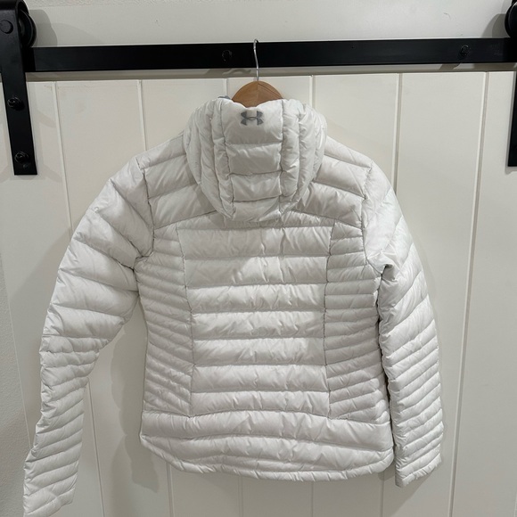 Under Armour puffy winter jacket - Picture 3 of 8